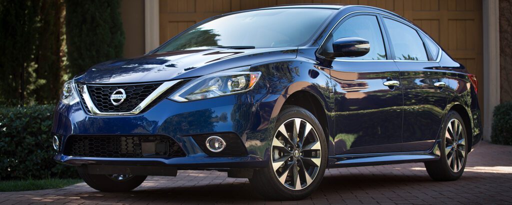 Dark Blue 2018 Nissan Sentra Press Kit