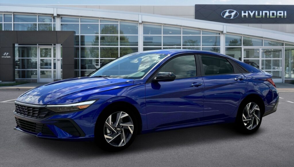 Compact Cars Under $25k with Ventilated Seats Hyundai Elantra