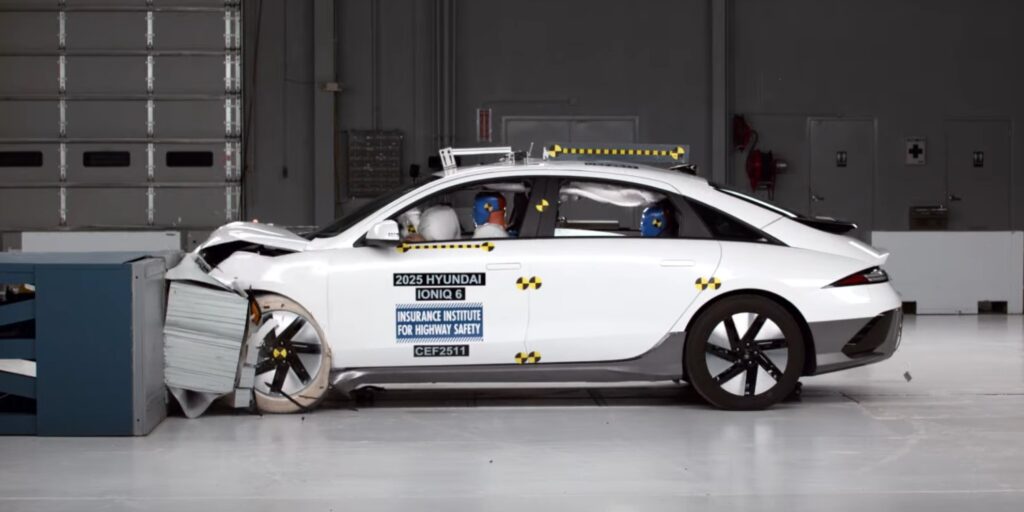 Hyundai Ioniq 6 crash test.