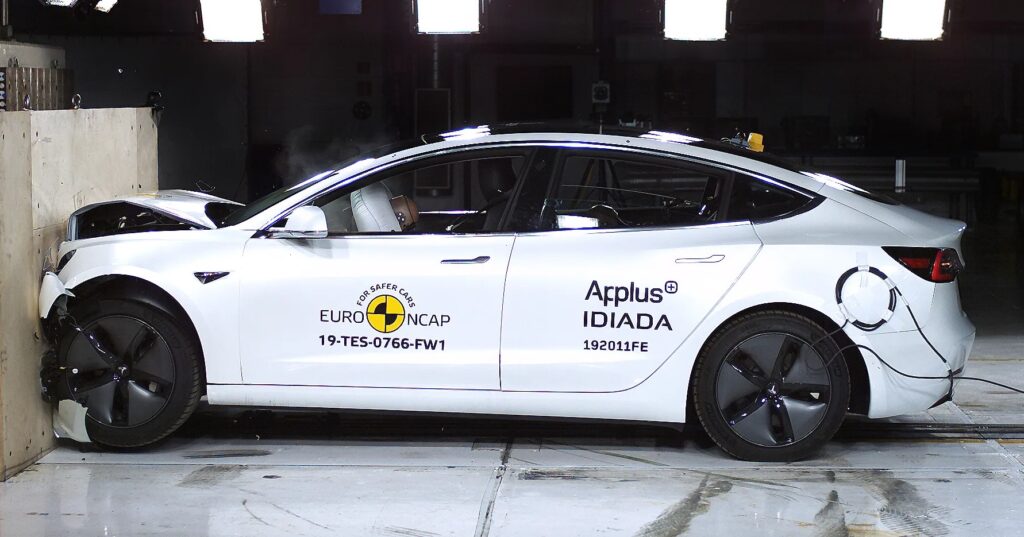Tesla Model 3 crash test