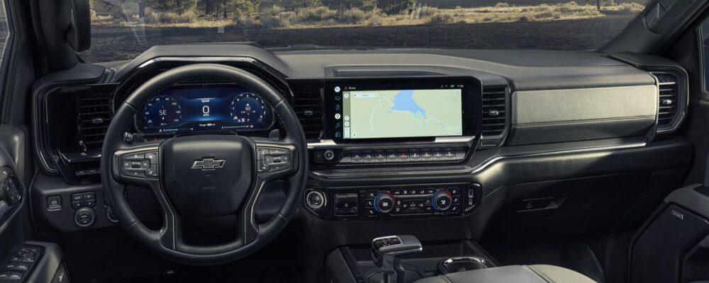 2025 Chevrolet Silverado 1500 interior and infotainment center